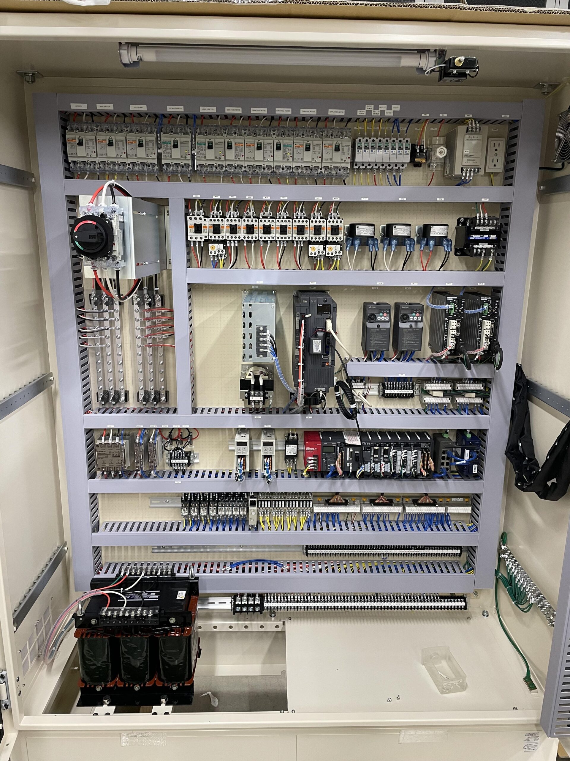 制御盤 分電盤 設計 製作 MCT 神奈川3